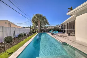 1 Mi to Deerfield Beach: Stylish Studio w/ Pool! - Interiør