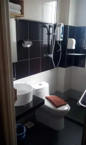 JQ Suria 18 Hotel - Badeværelse