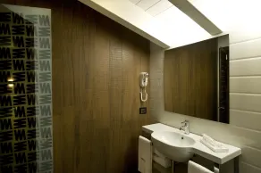 Viola Mhotel - Baño