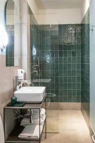 Allure Boutique Hotel - Bathroom