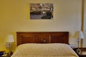 Wortley Cottage Guest House - Room