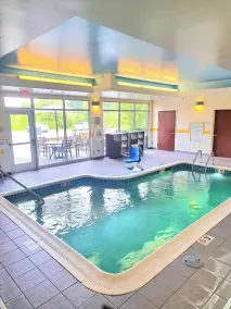 Fairfield Inn & Suites by Marriott Johnson City - Piscine