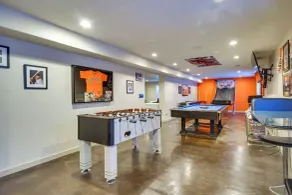 Great Salt Lake House: 5,000 Sq Ft, Mtn Views! - Interior
