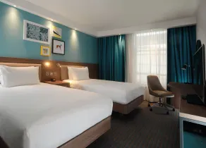 Hampton by Hilton Belfast City Centre - Room