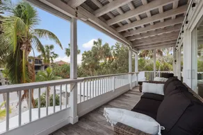 Siesta Key Oasis w/ Outdoor Pool + Screened Lanai! - Interior