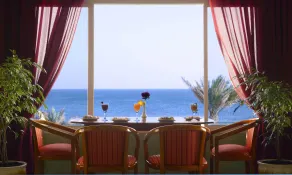Resort Sur Beach Holiday - Restaurant