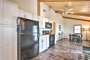 Waterfront Onamia Retreat w/ Dock & Fire Pit! - Innenbereich