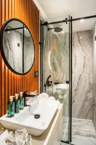 Villa Royal Apartments - Bathroom