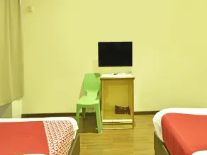Hotel O Mini Indah - Værelse