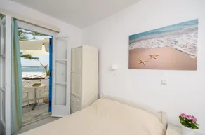 Diogenis Studios - Room