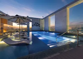 Embassy Suites by Hilton Doha Old Town - Pool