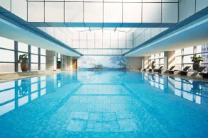 Sheraton Shanghai Waigaoqiao Hotel - Pool