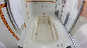 Hotel Popayan Plaza - Bathroom