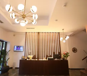 Elite - Reception