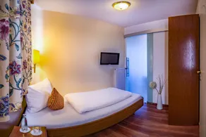 Hotel Kalenborner Höhe - Room
