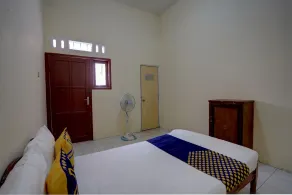 Hotel O Sunyoto Homestay Syariah - Chambre