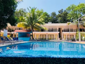 The Byke Royal Pearl Anjuna - Pool