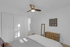 Tiny one house at Yosemite Gateway - Habitación