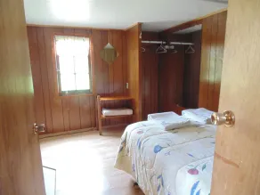 Maple Grove Cottages - Room