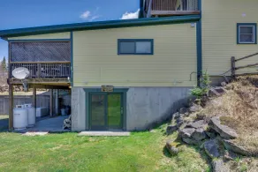 White Mountains Escape! Shared Patio + Yard - Interiør