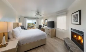 Pelican Inn & Suites - Chambre