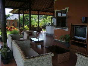 Villa Bali Pondok Jepang - Zona de estar