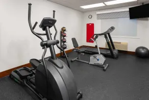 Days Inn & Suites by Wyndham Arlington Heights - Fitnesscenter