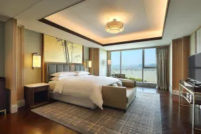 Sheraton Grand Hangzhou Binjiang Hotel - Værelse