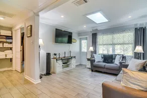 Hot Tub & Fenced Yard: Tranquil Home in Valrico! - Innvendig
