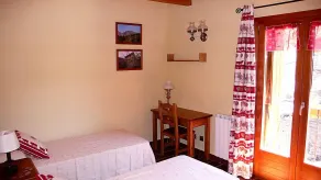 Aparthotel Areu - Chambre
