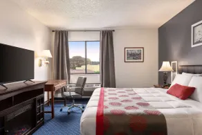 Ramada by Wyndham Arcata - Vue de la chambre