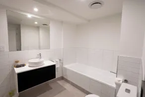 Belle Mer Beachfront Apartments - Baño