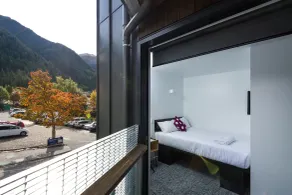 LyLo Queenstown - Vue de la chambre
