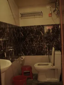 MOUNTAIN MIST - Bathroom