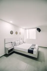 Mandala Medellín Centro By GyC Hotels - Room