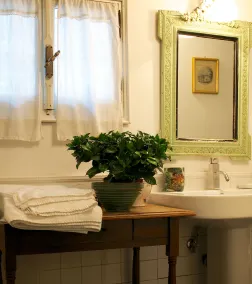 Guest House Arco Dei Tolomei - Bathroom