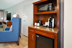 Hilton Garden Inn Virginia Beach Oceanfront - Room