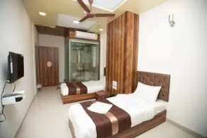 AVIRAHI HOTEL - Room