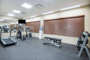 Hawthorn Extended Stay by Wyndham Saint Clairsville - Fitness facility