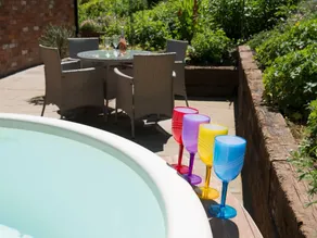 Stable Cottage - Pool