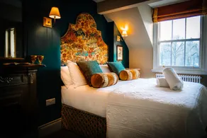 Arthurs - Room