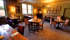 King's Head Hotel By Greene King Inns - Restaurante