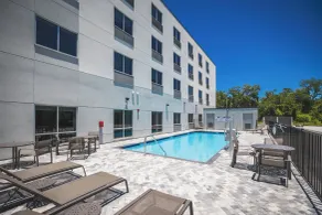 Holiday Inn Express & Suites Fernandina Beach Amelia Island by IHG - Pool