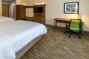 Holiday Inn Express Hotel & Suites Roseville - Galleria Area by IHG - Chambre