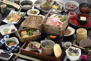 Hotel Shikimi - Essen und Trinken