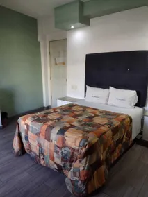 Hotel Metropolitan - Chambre