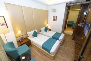 Hotel Millennium Inn, Prayagraj - Room