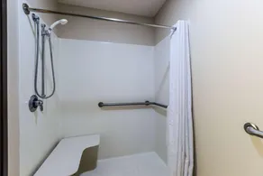 Motel 6-Percival, IA - Bathroom