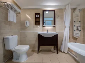 Guide Hotel Kaohsiung Shinkuchan - Bathroom
