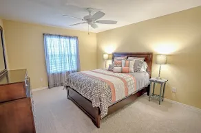 Enisgrove Way Home 3 Bedroom by The VIR Group - Chambre